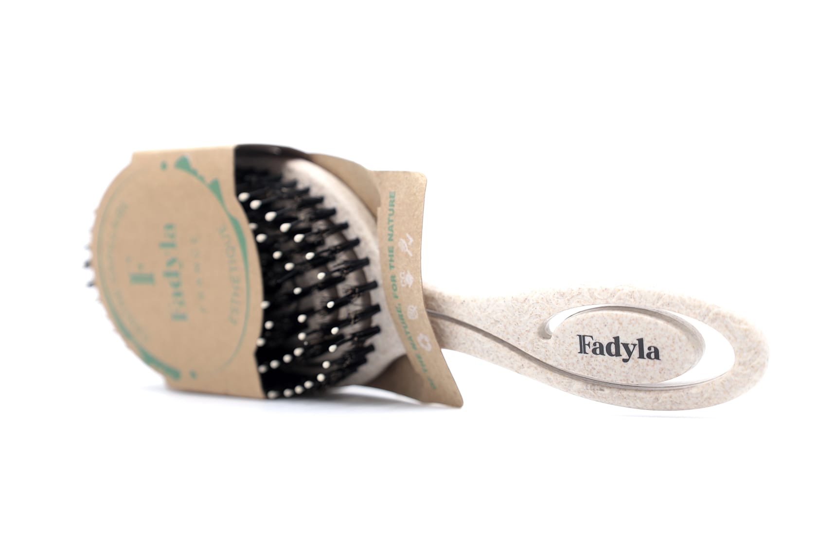 La coupe cautérisante: révélez la vitalité naturelle de vos cheveux!